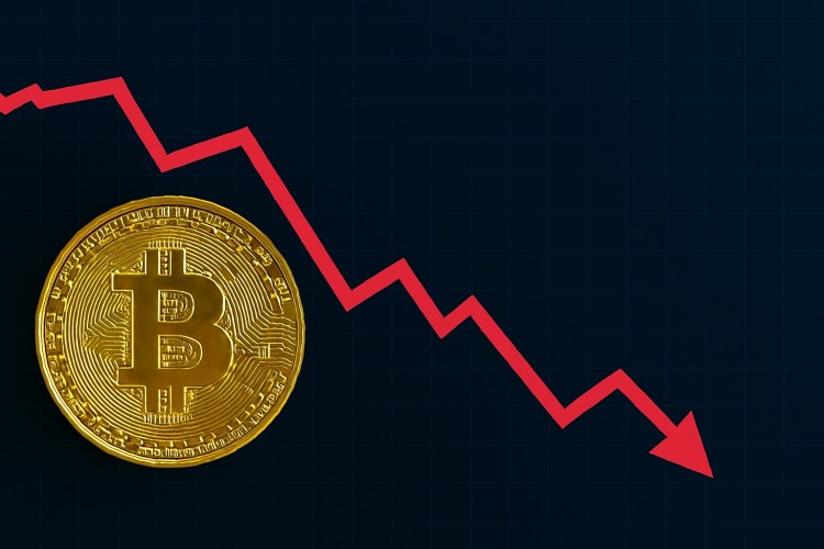 Bitcoin Price Drops 5%—Is the Downtrend Back in Control?