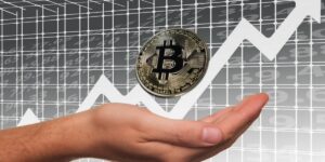 Bitcoin Could Break Records Again In 6 Months, Grayscale Says