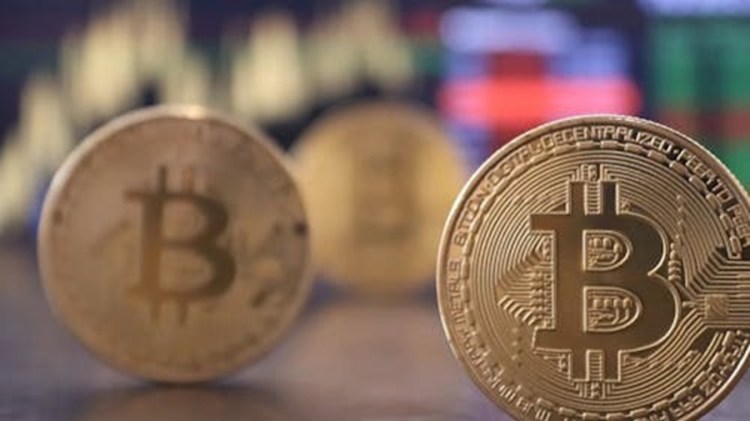 Bitcoin Market Records 21% Crash In November Trading Volume – What This Means For Price