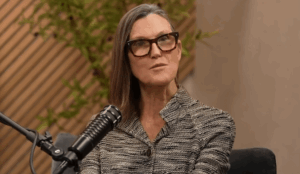 Cathie Wood: Trump May Buy Bitcoin For US Reserve Ahead Of Midterms