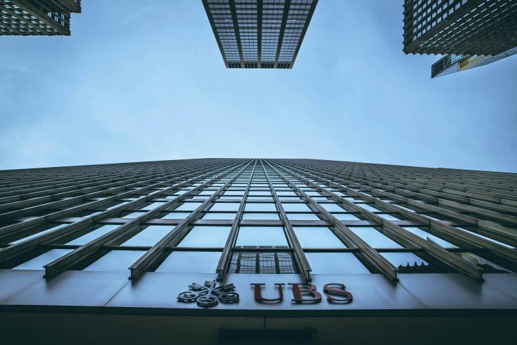 Crypto Meets Private Banking: UBS Weighs New Offering