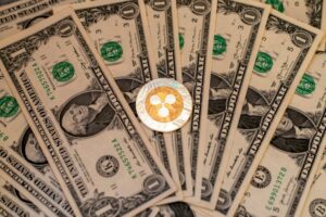 XRP Showing Strength, Analyst Points To $4 Potential