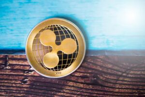 XRP Wave 4 Bounce Gains Steam — Final Shakeout Still Ahead?
