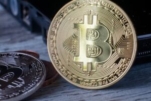 Bitcoin Options Update: Market Panic Fades But Traders Remain Defensive – Details