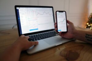 CryptoQuant Flags Exchange Deposit Spike As Bitcoin Volatility Risk Builds
